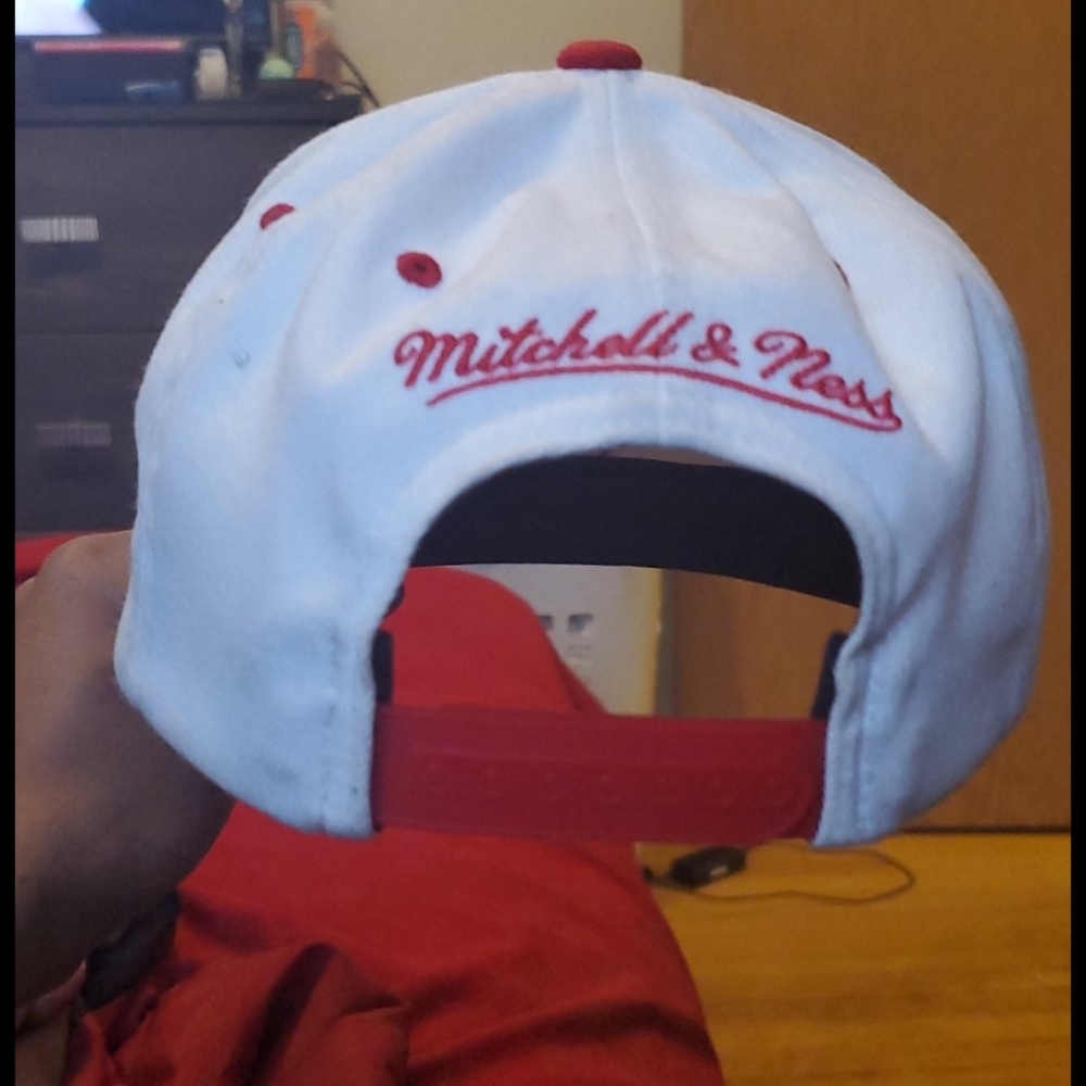 Snapback - Picture 2 of 2